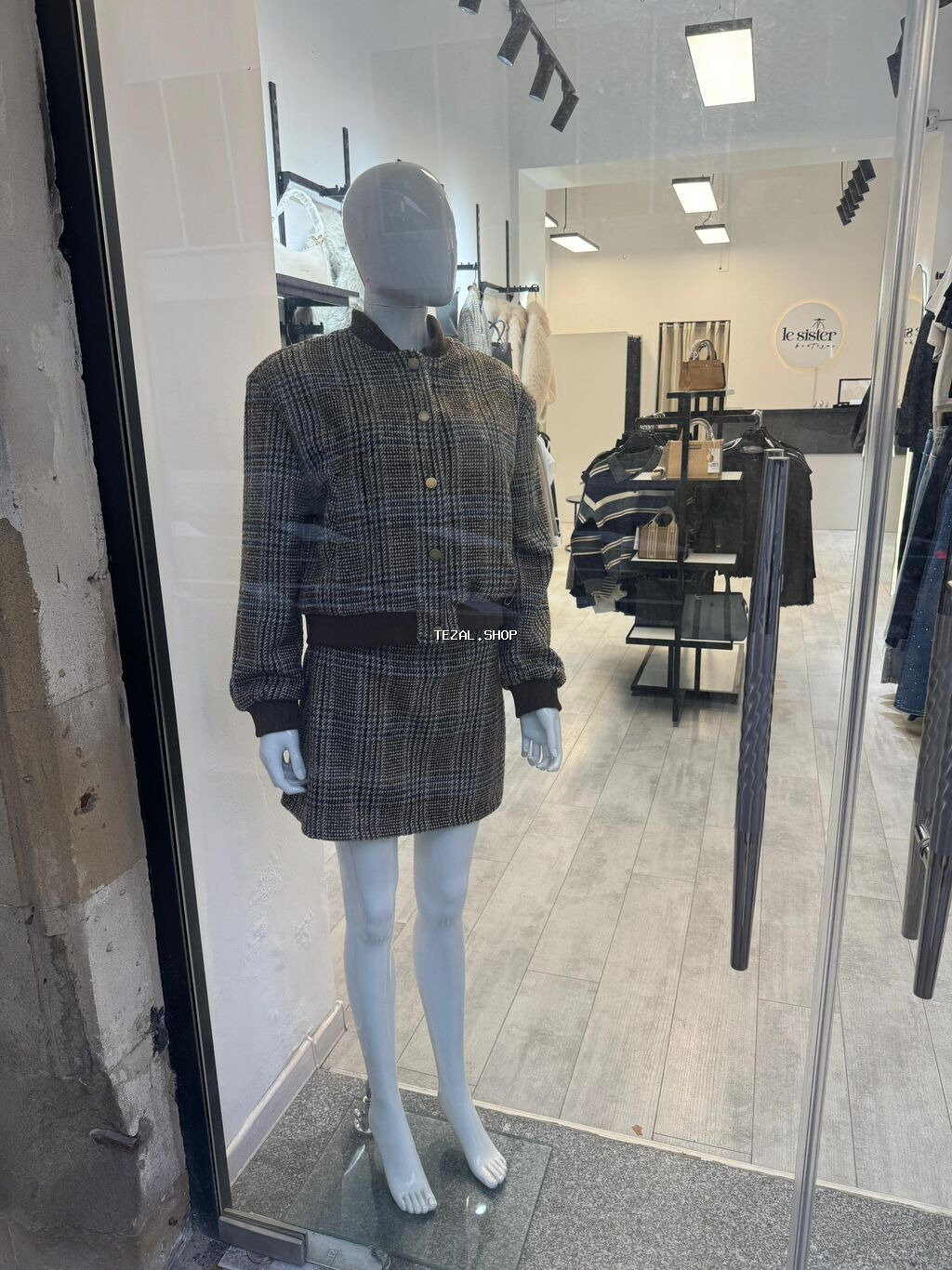 Qadin geyim polkalari - şəkil 2