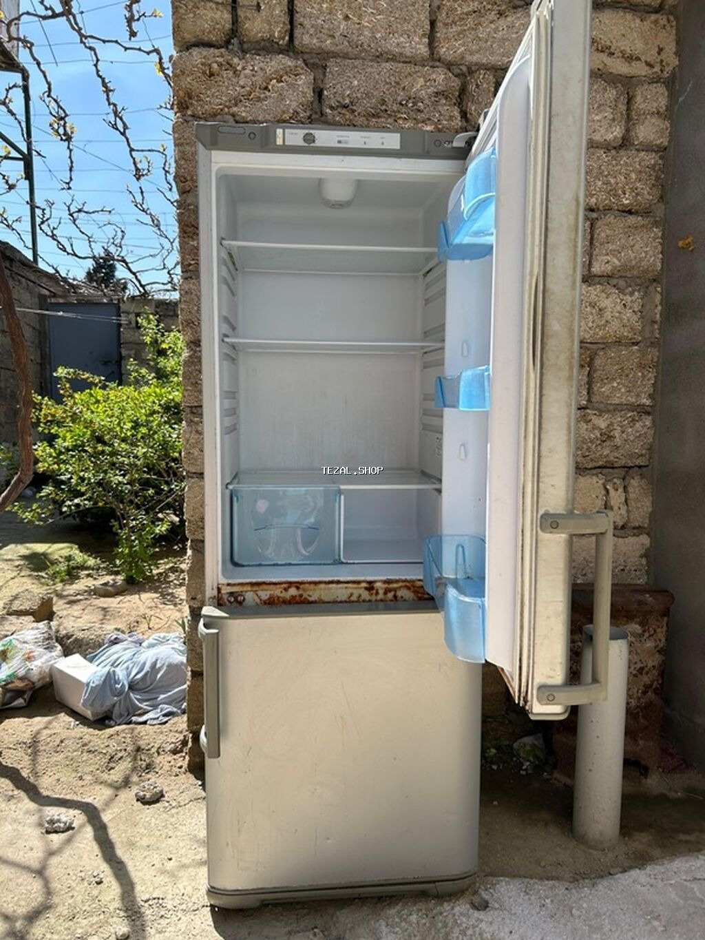 Iwlek veziyetdedir. Qapilarinin rezini deyiwmelidir arali olduguna - şəkil 2