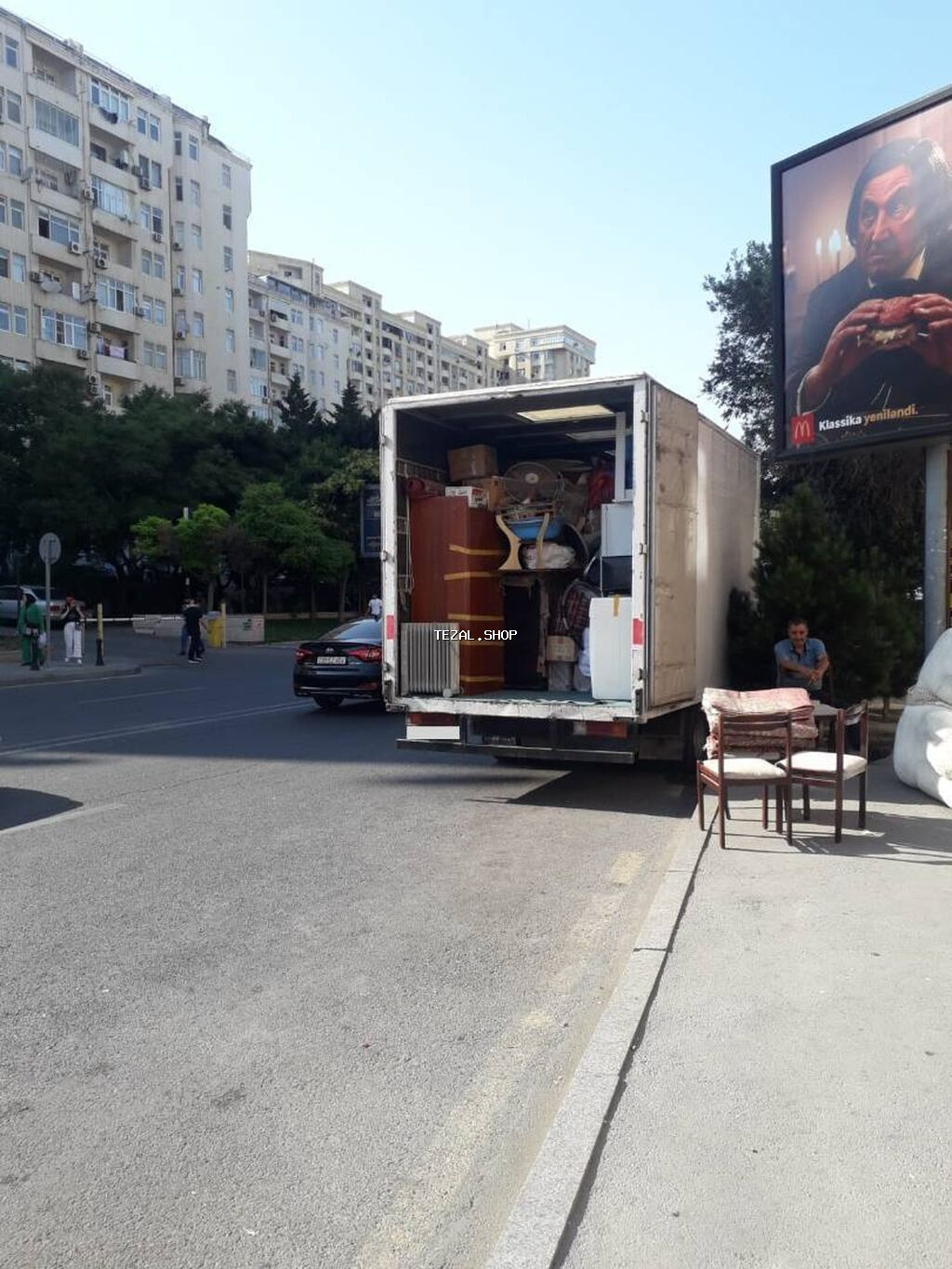 Yük daşıma. Yuk dasinma. Yuk dasima. Bag evlerinin kocurulmesi. bina