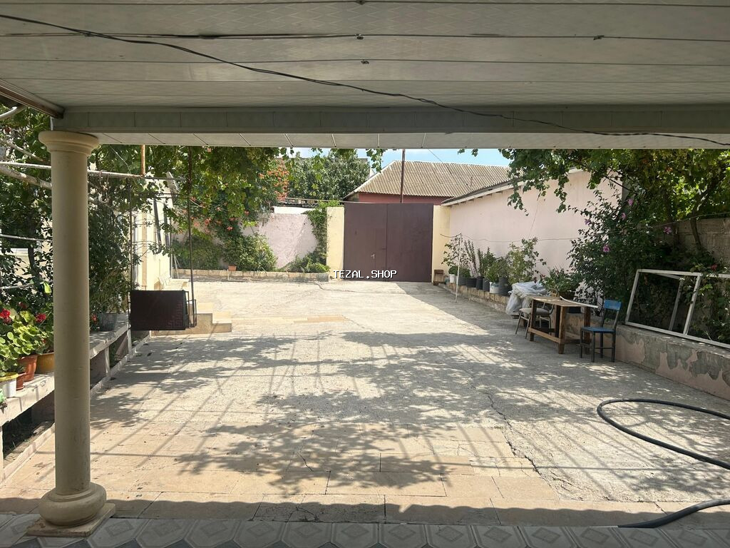 Bülbülə qəs. 4 otaqlı, 150 kv. m, Yeni təmirli