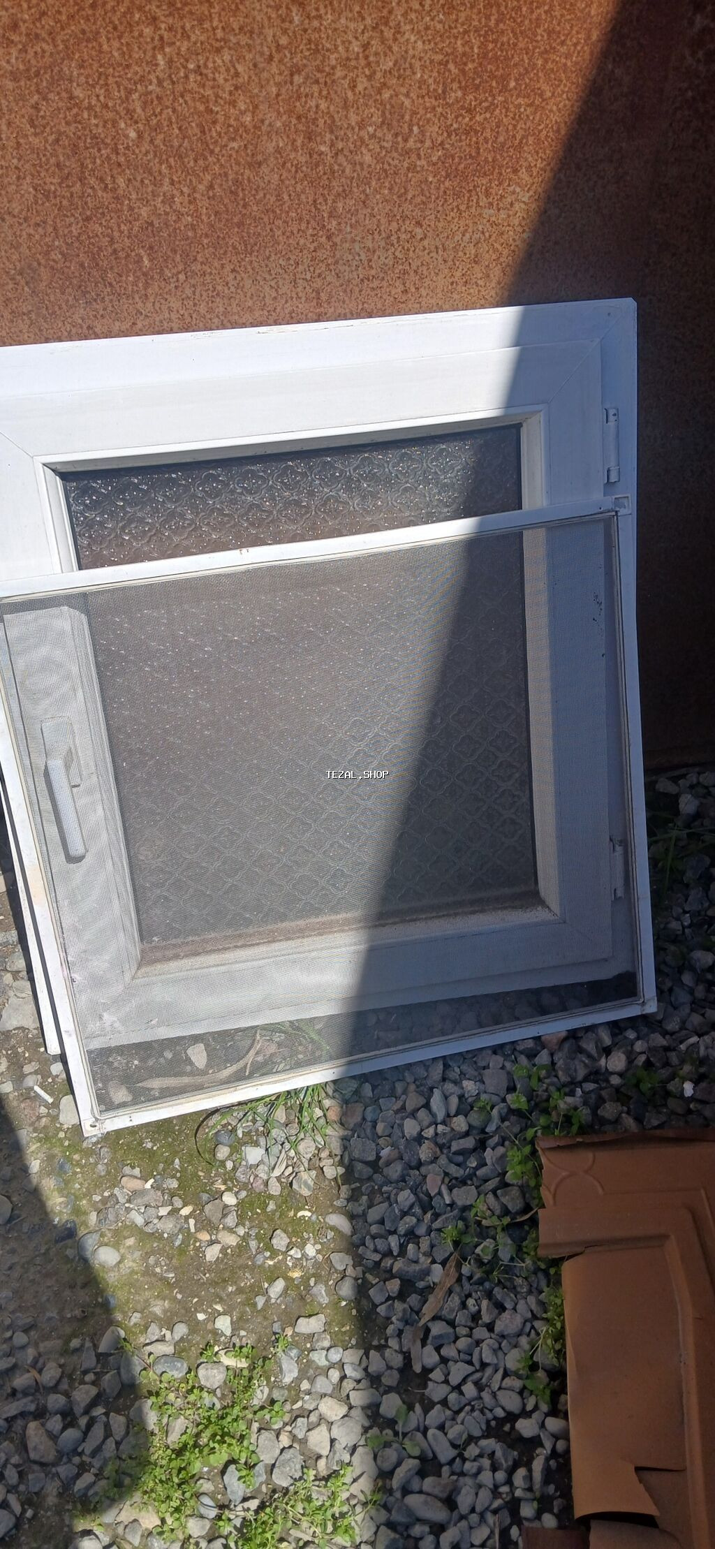 PVC pəncərə çərçivəsi və şəbəkə (ağ rəngdə) - Material: PVC çərçivə