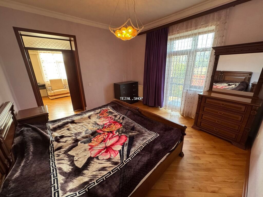 180 kv. m, 3 otaqlı, Kombi, Qaz, İşıq - şəkil 2