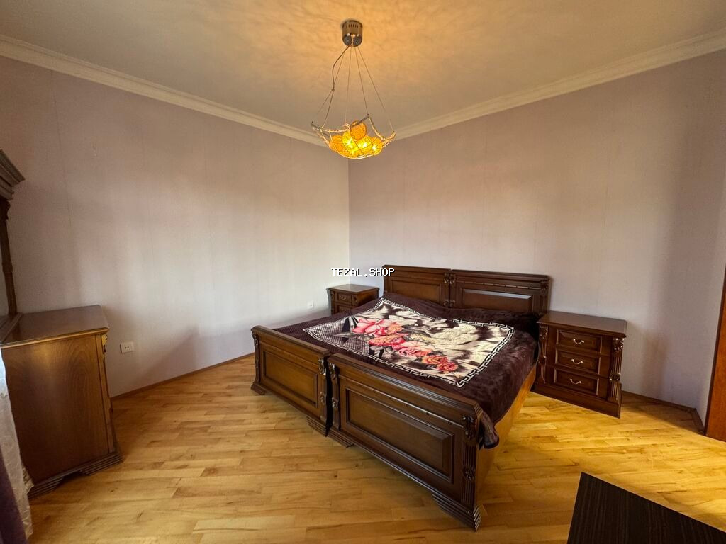 180 kv. m, 3 otaqlı, Kombi, Qaz, İşıq - şəkil 3