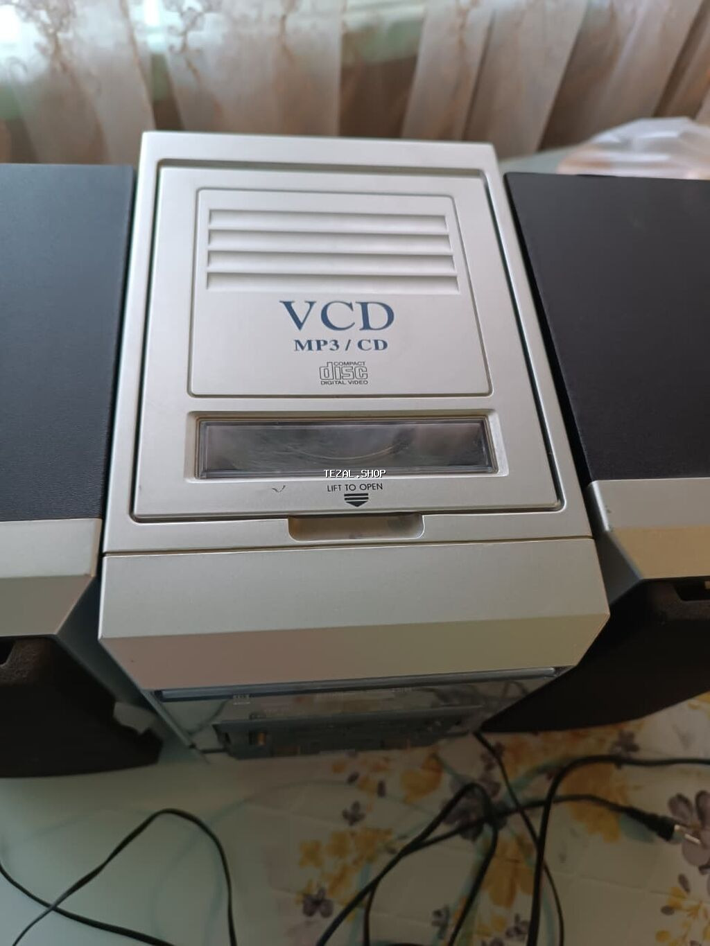 Musikimerkezi kaset ve diskle isdiyir - şəkil 2