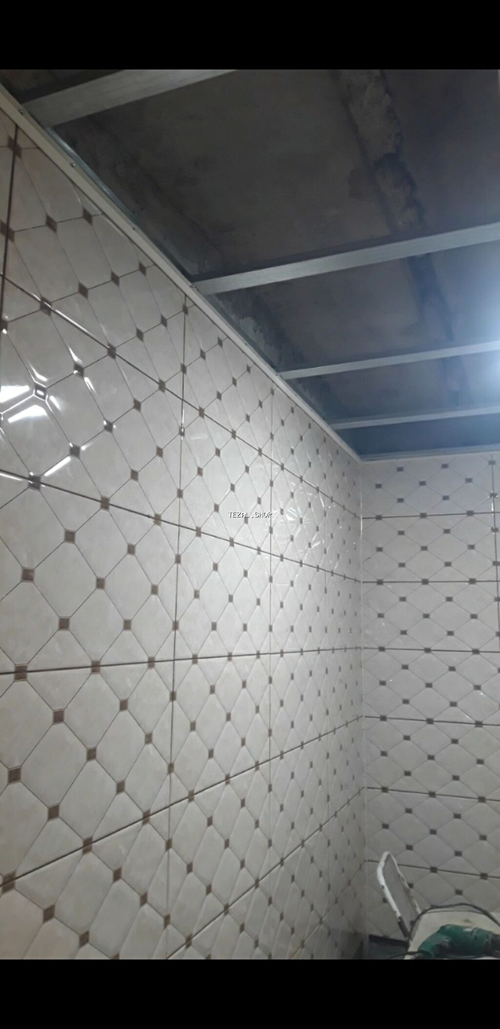 Kapron bak Temiri Malyar suvaq işləri. alçipan bəzək oboy vurulması - şəkil 3