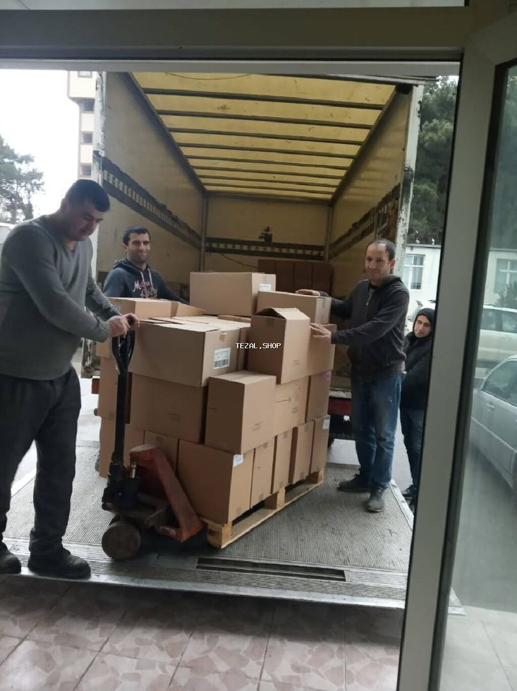 Yuk dasimasi. Yuk dasima. Yük daşıma. Bag evlerinin kocurulmesi. bina - şəkil 4