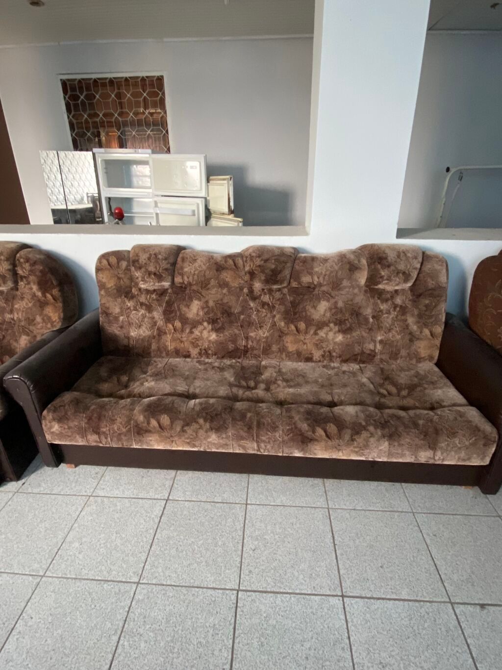 İşlənmiş, Divan, 4 kreslo, Bazalı, Açılan