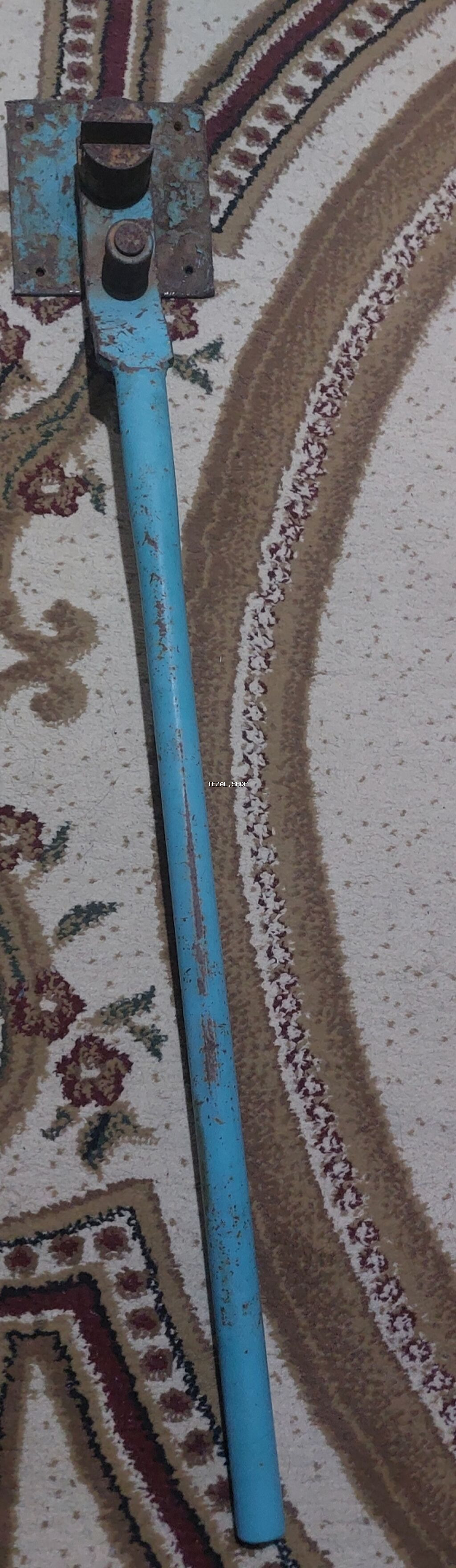 Salam almatur eyen satlir istiyen elaqe saxliya biler