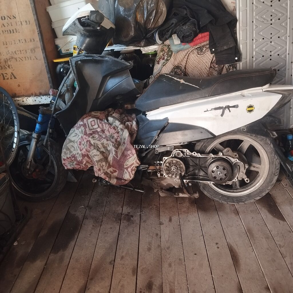 Zapcast kimi satilir bütünde şəkildə gorunduyu kimidi