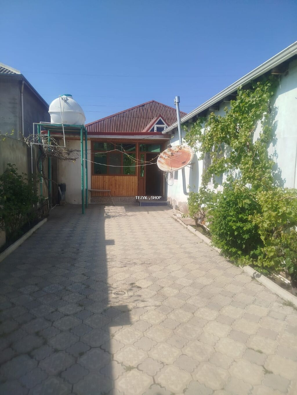 Zabrat Mehemmedli yolunda yola tam yaxin 3 otaq kiraye verilir Aile