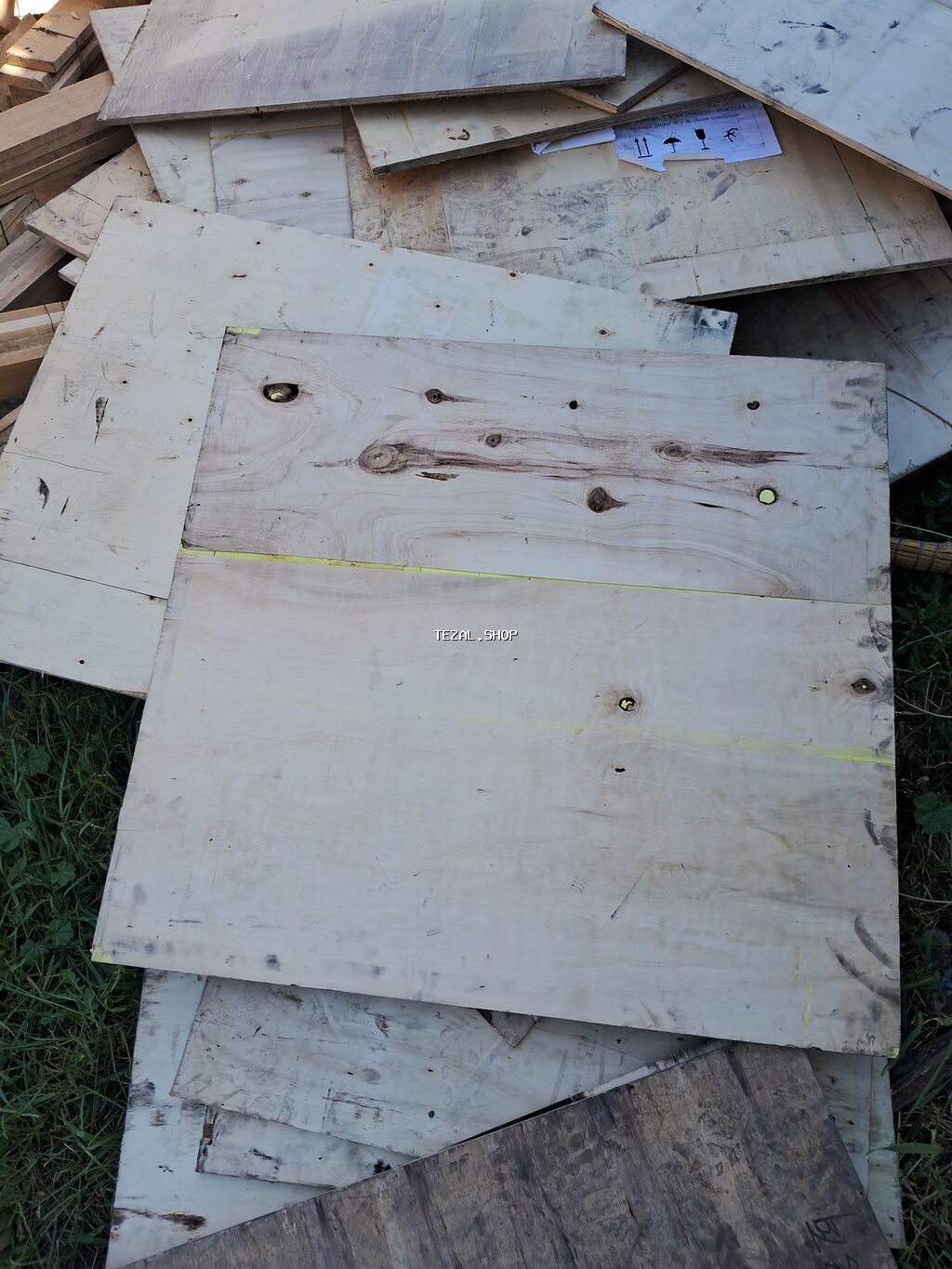 Razilawma yolu vererem hercur Taxta var kim isdese eleqa saxlasin