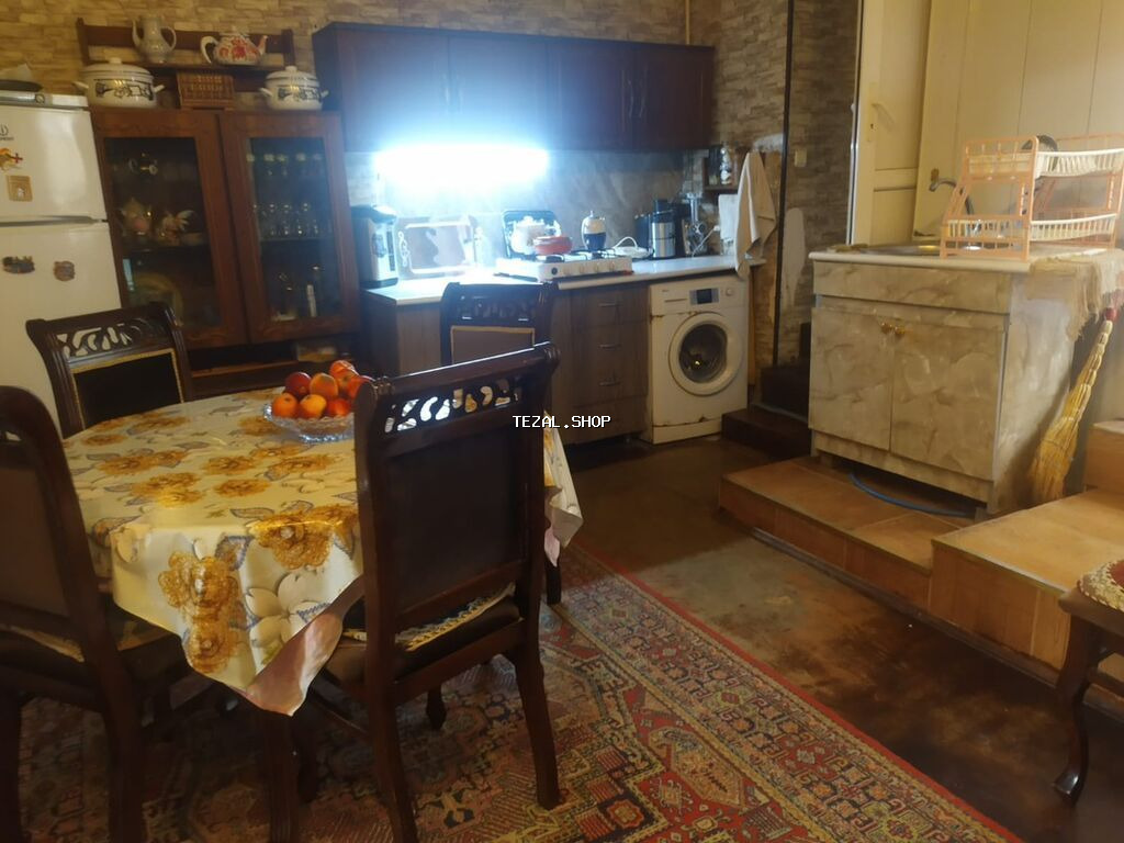 Bayıl qəsəbəsində,Aydın Məmmədov küçəsində 9 mərtəbə ilə üzbə-üz