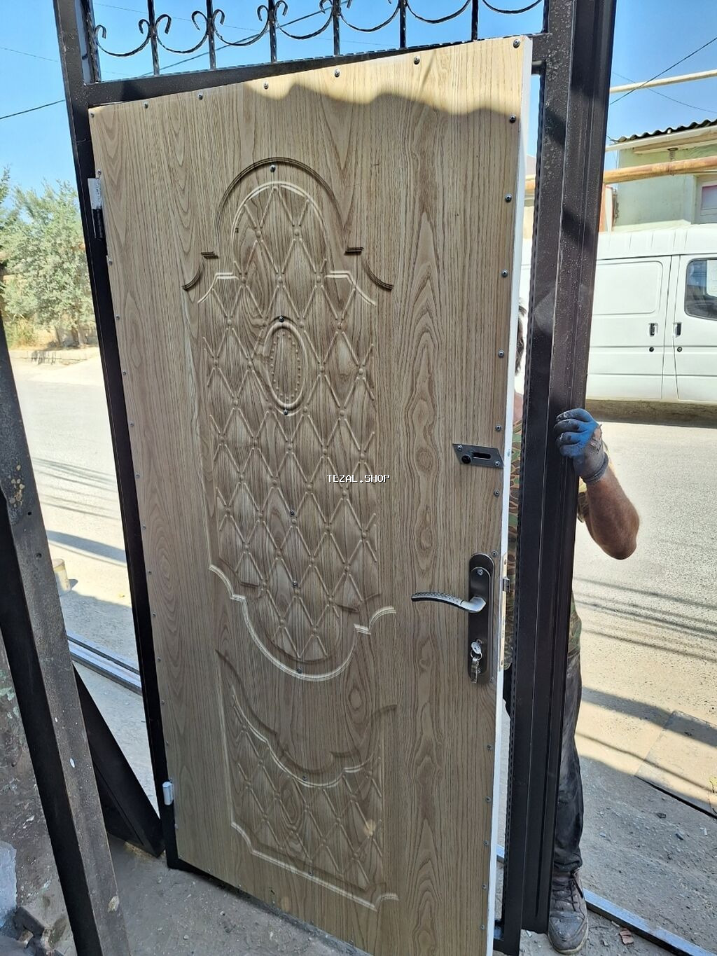 170 azn basdiyan demir seyf qapılar peşakar usdalar tərəfindən yığılır - şəkil 4