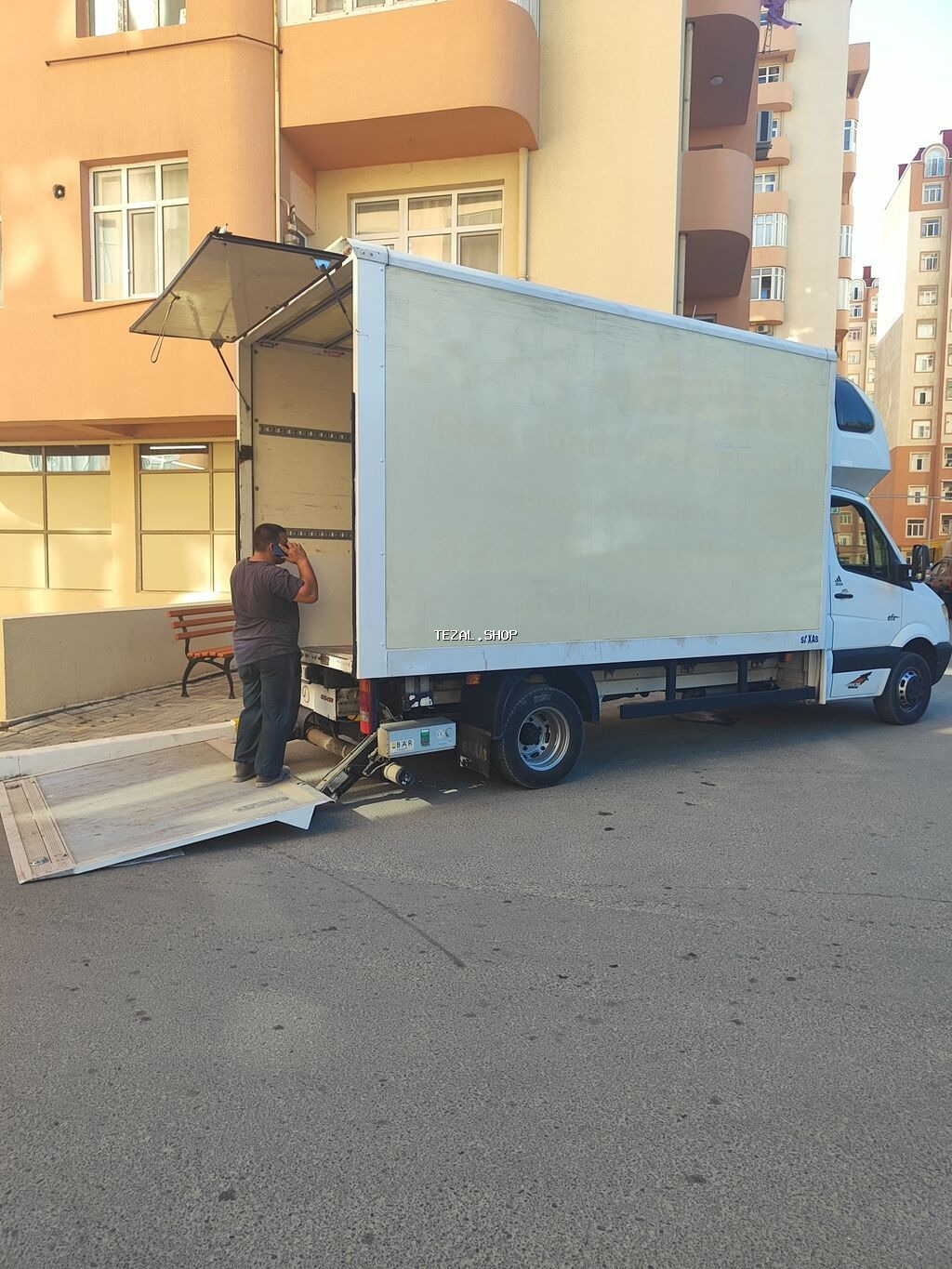 Serfəli yuk dasima xidmeti