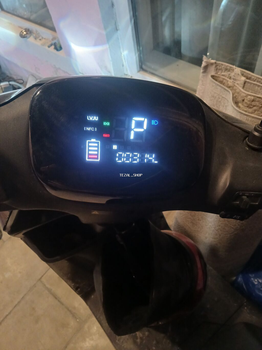 Elektrik skuter – LVJU (NFC panel) Xüsusiyyətlər: - Tam elektrik - şəkil 4