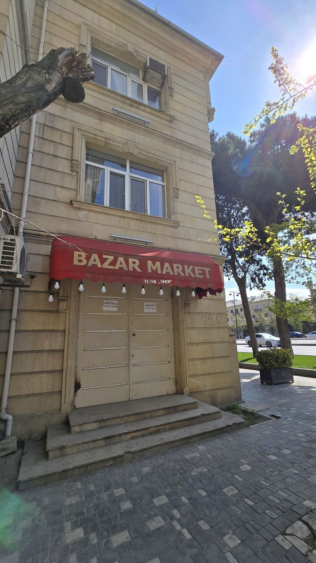 Arenda – “Bazar Market” adlı hazır vitrin və avadanlıqlı ticarət