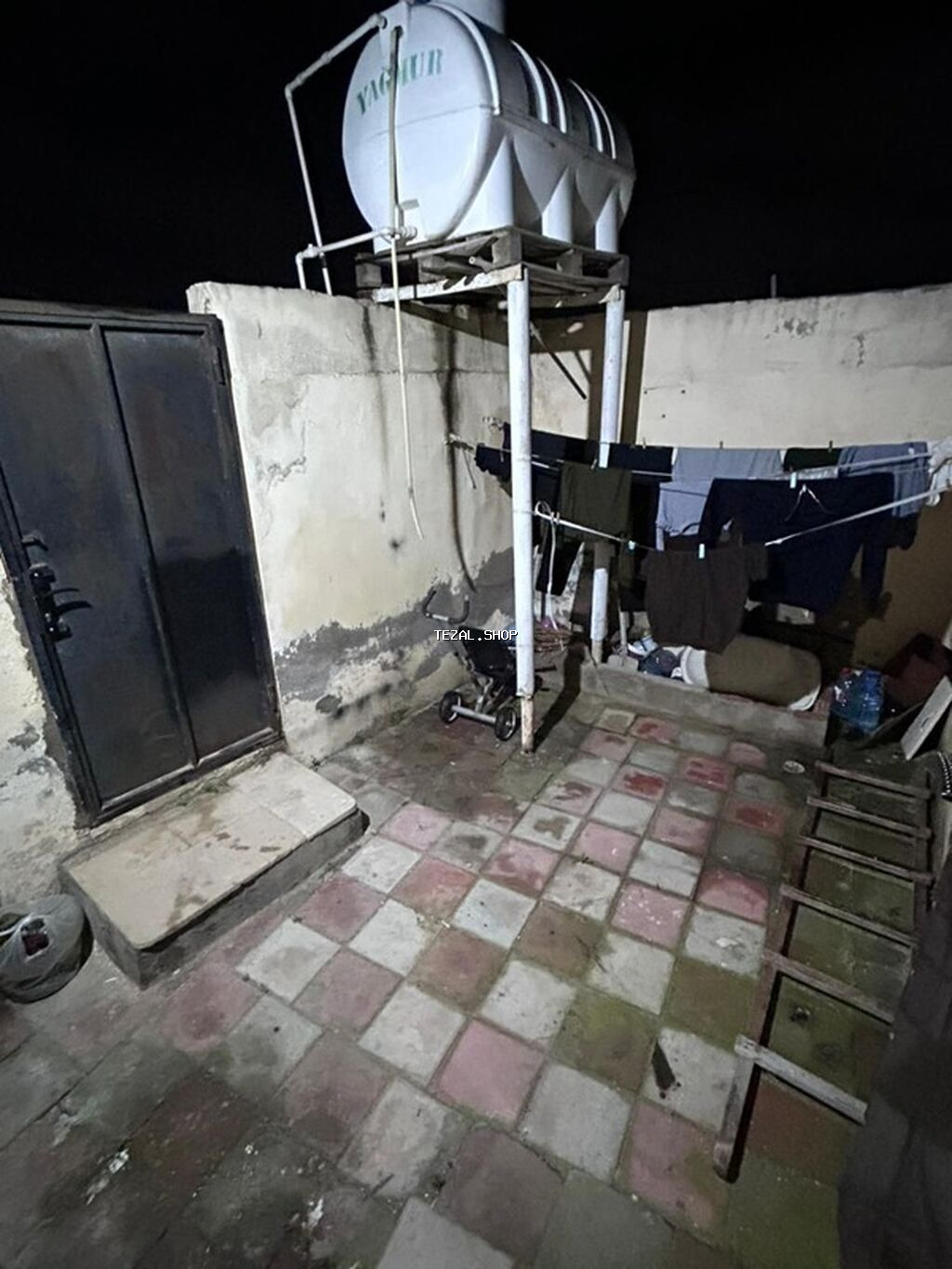 Sahibiyəm. Əşyalı satılır.Buta marketin arxası