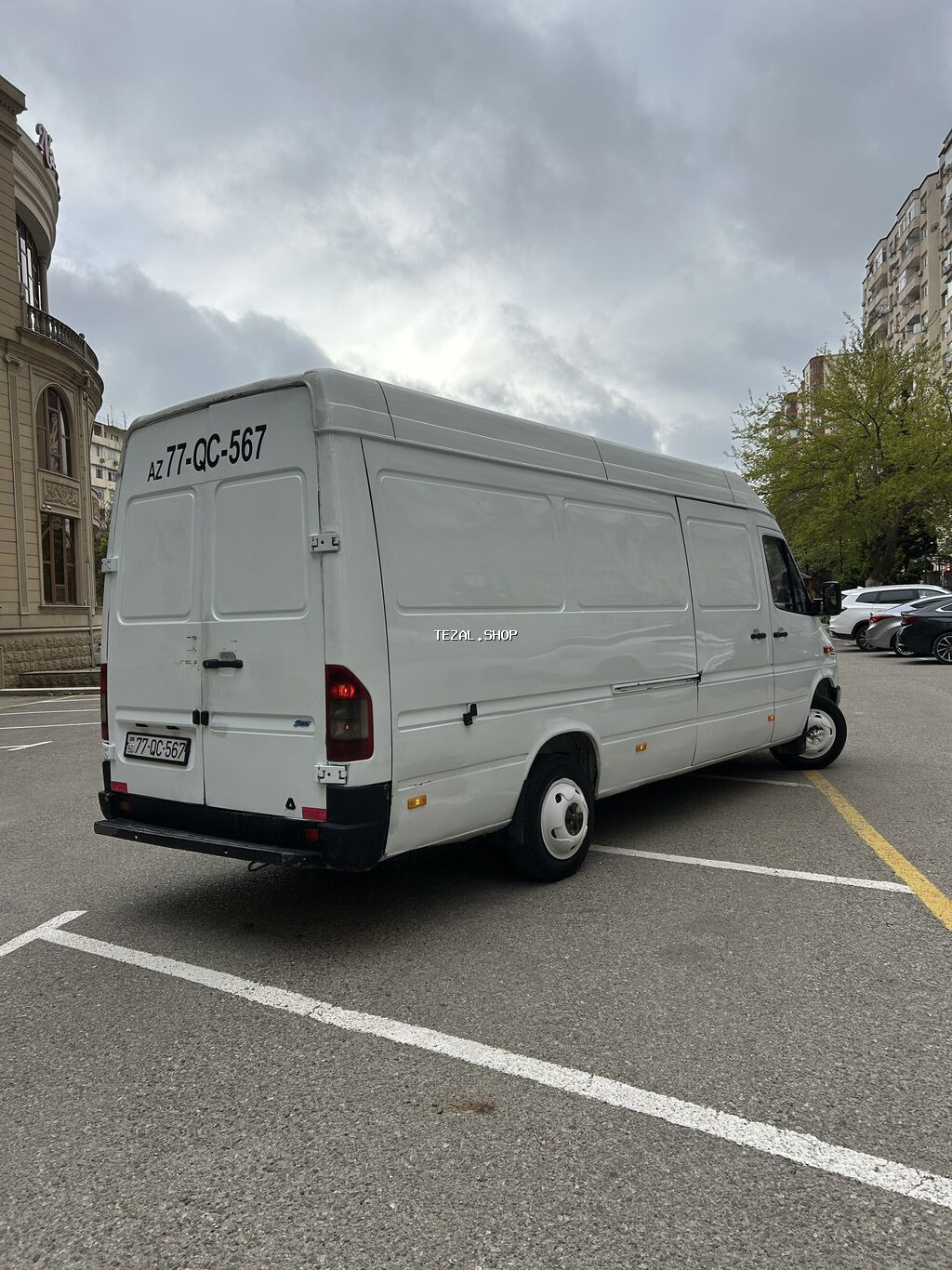 Şeher daxili rayonlara yuklerin daşınması