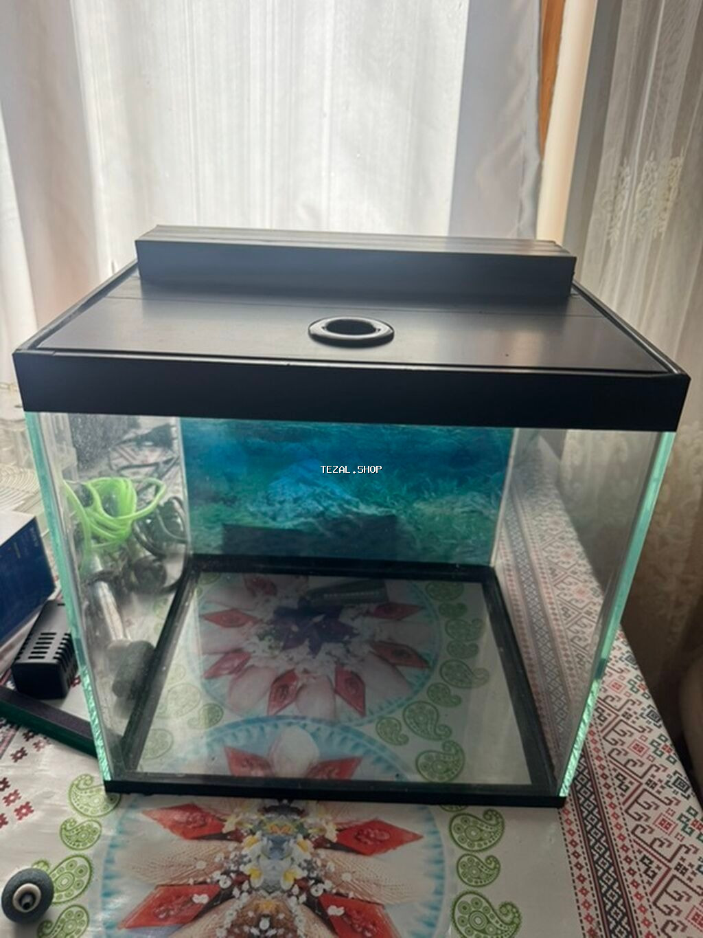 Iwlenmiwdi ekseryeti az iwlenib hammisi bir yerde satilir qiymeti