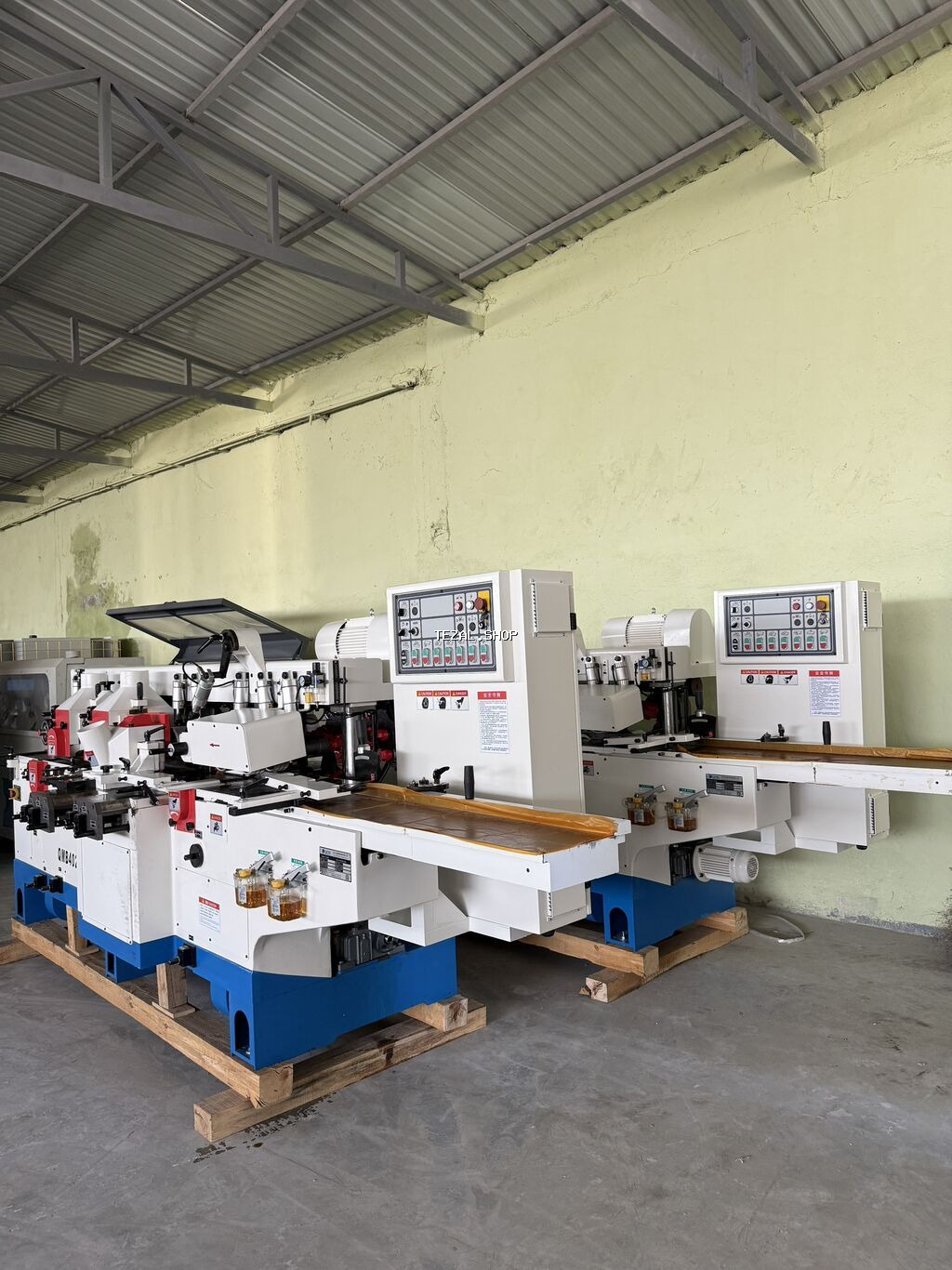 Polovoy opşifka və pol taxtası üçün, yenidir, bir il rəsmi zəmanəti