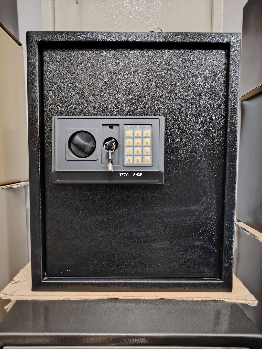 Hundurluk 50, Eni 35, Derinlik 30 seyf acar və kodilə işləyir - şəkil 2