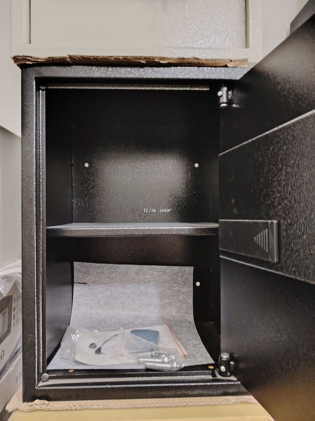 Hundurluk 50, Eni 35, Derinlik 30 seyf acar və kodilə işləyir - şəkil 3