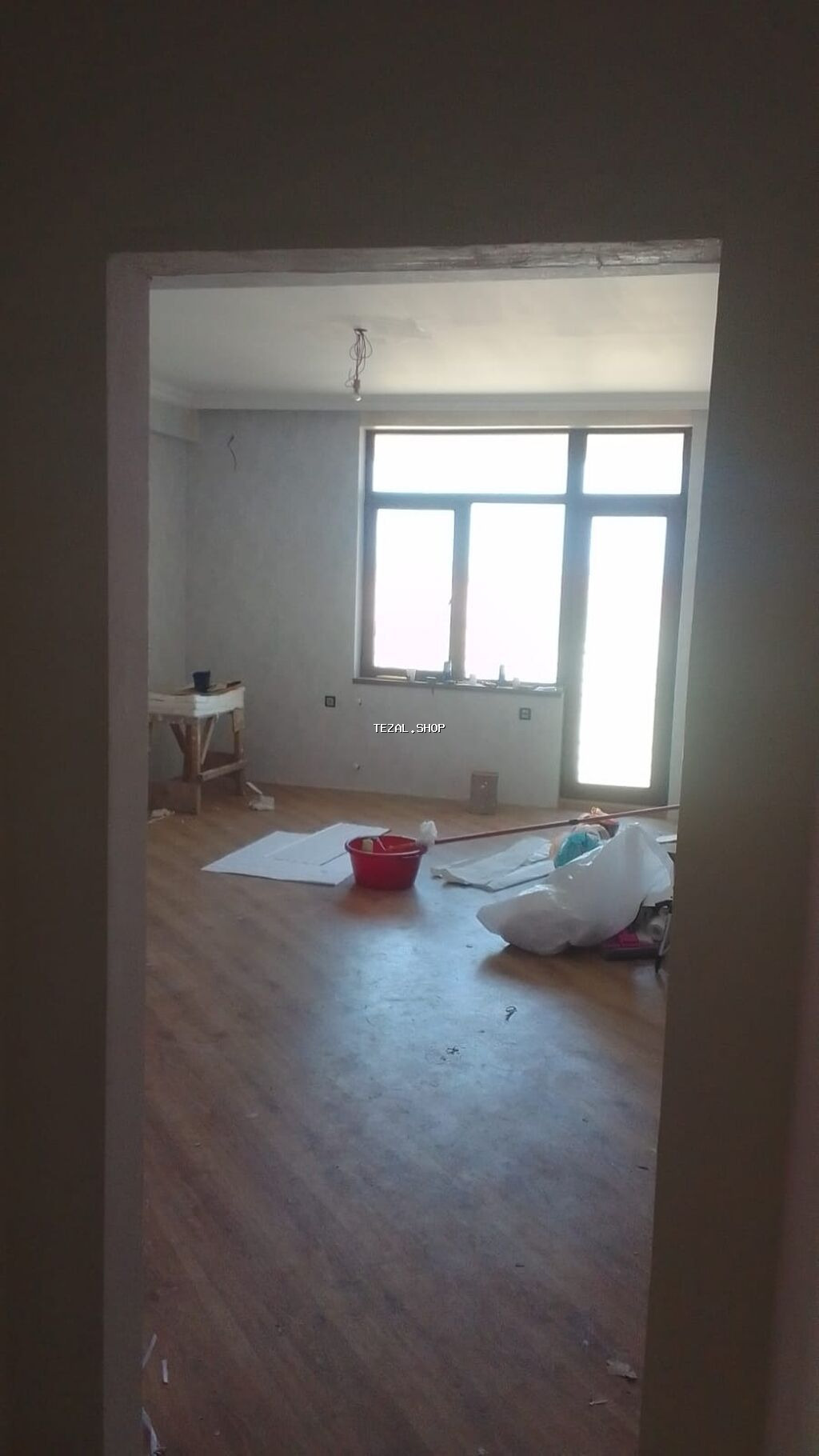 Spaklyovka 3 sloy 5azn 
oboy vurulması 3 Azn 
emusiya 2 Azn