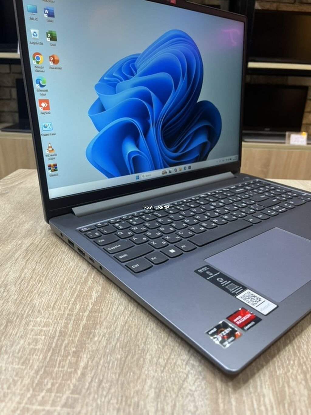 İşlənmiş Lenovo IdeaPad, 15.6 ", AMD Ryzen 7, 512 GB, Ödənişli çatdırılma - şəkil 3