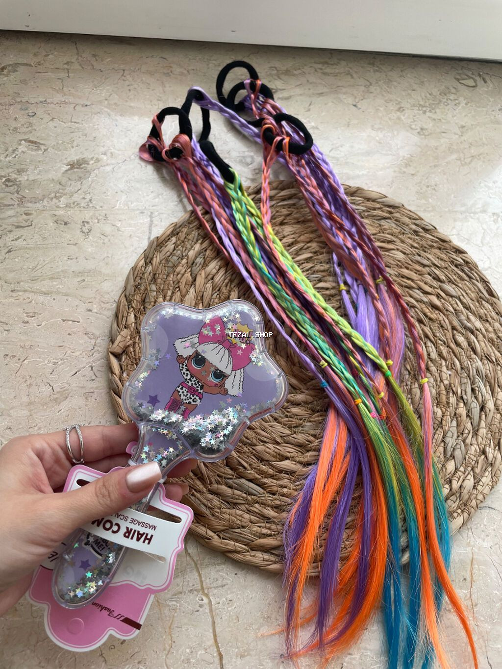 Yenidir 
Daraq 2 azn
Horuk 1 ededi 2 azn