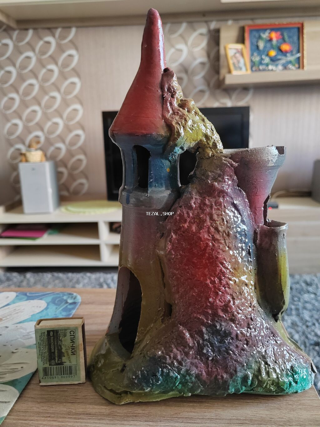 Akvarium üçün dekor satilir, təzədir. Unvan : Qara Qarayev metrosu