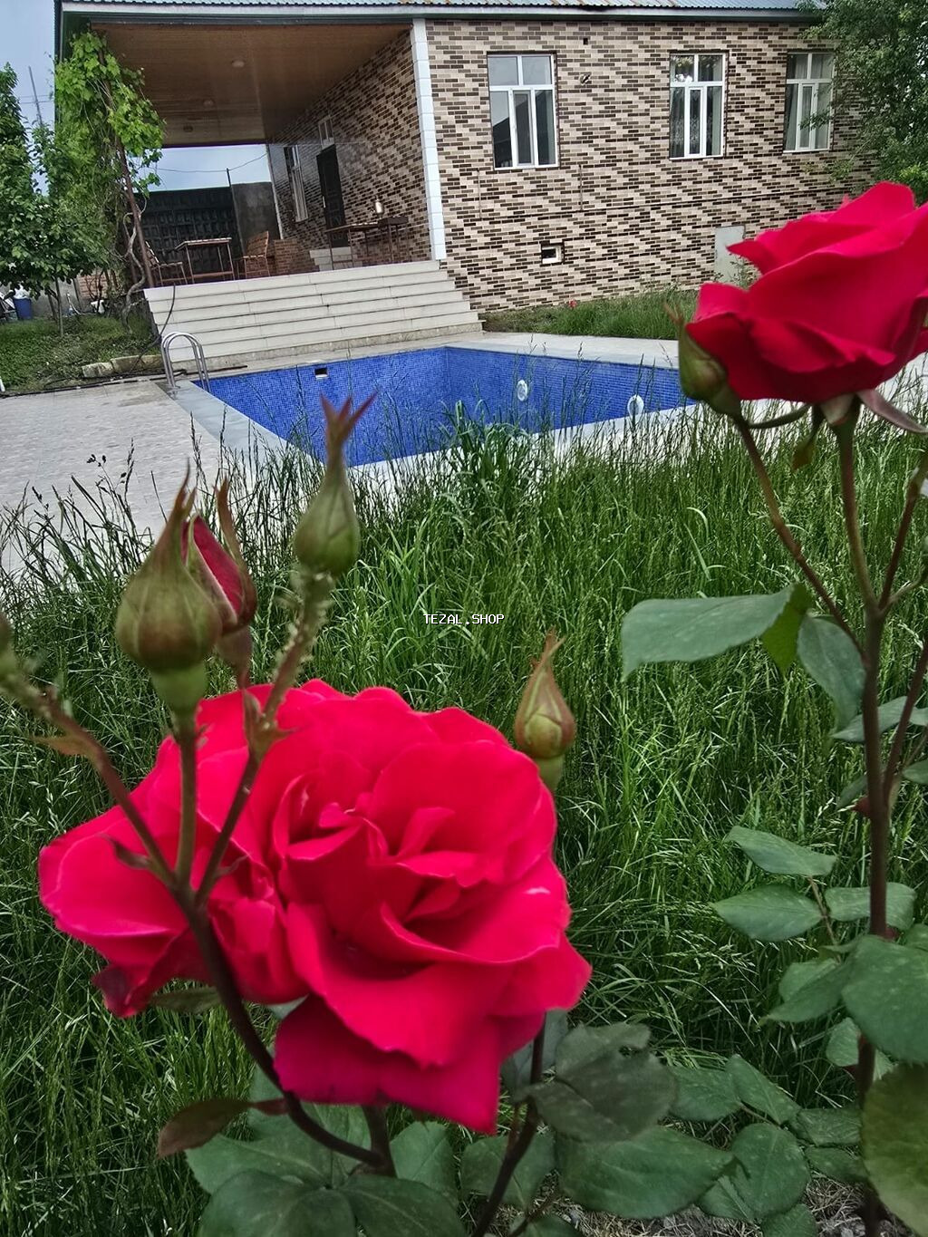 150 kv. m, 3 otaqlı, Kombi, Qaz, İşıq