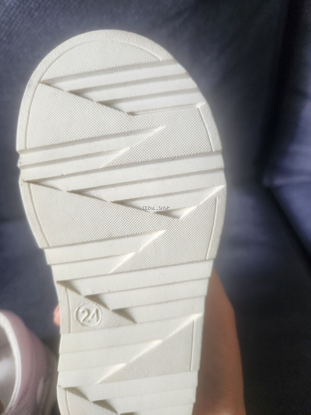 Rəng - Bənövşəyi Basanojkalar, Ölçü: 24, Qız üçün - şəkil 3