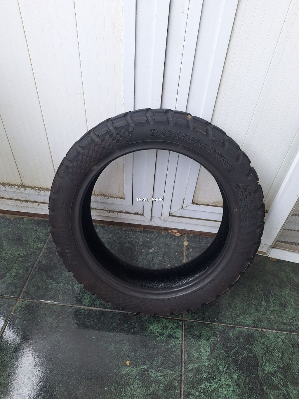 Moto təkəri 
Şəkildə göründüyü kimidir 
ENDİRİM EDƏRƏM REAL ALICIYA - şəkil 2