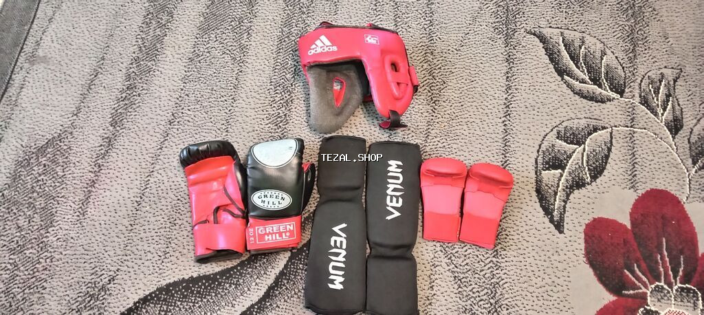 Tecılı satilir sekil deki hər sey var cırıgı yırtıgı yoxdu real