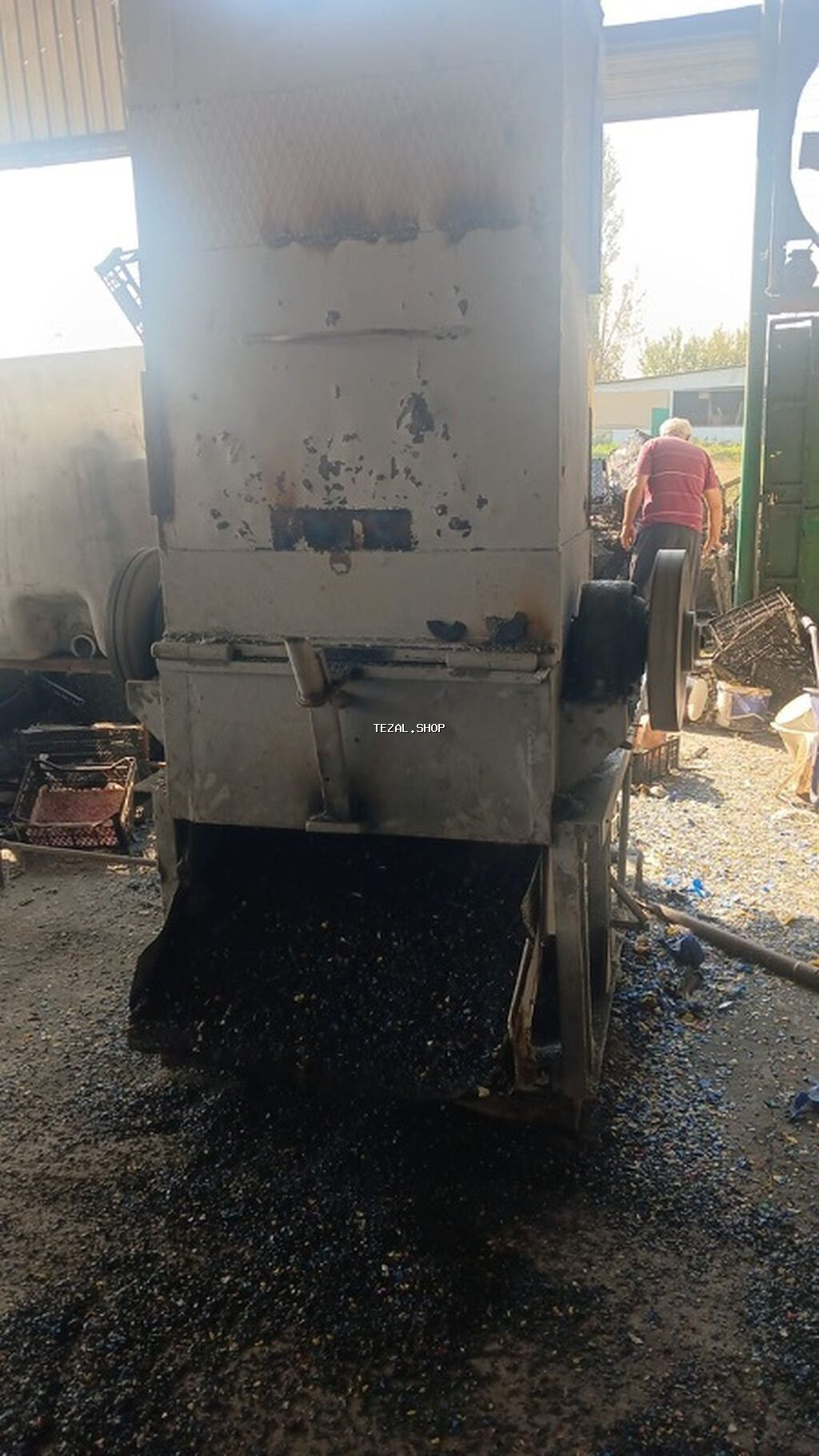 Sənaye plastik üyüdücü (crusher) avadanlığı

Tam isley veziyetde - şəkil 3