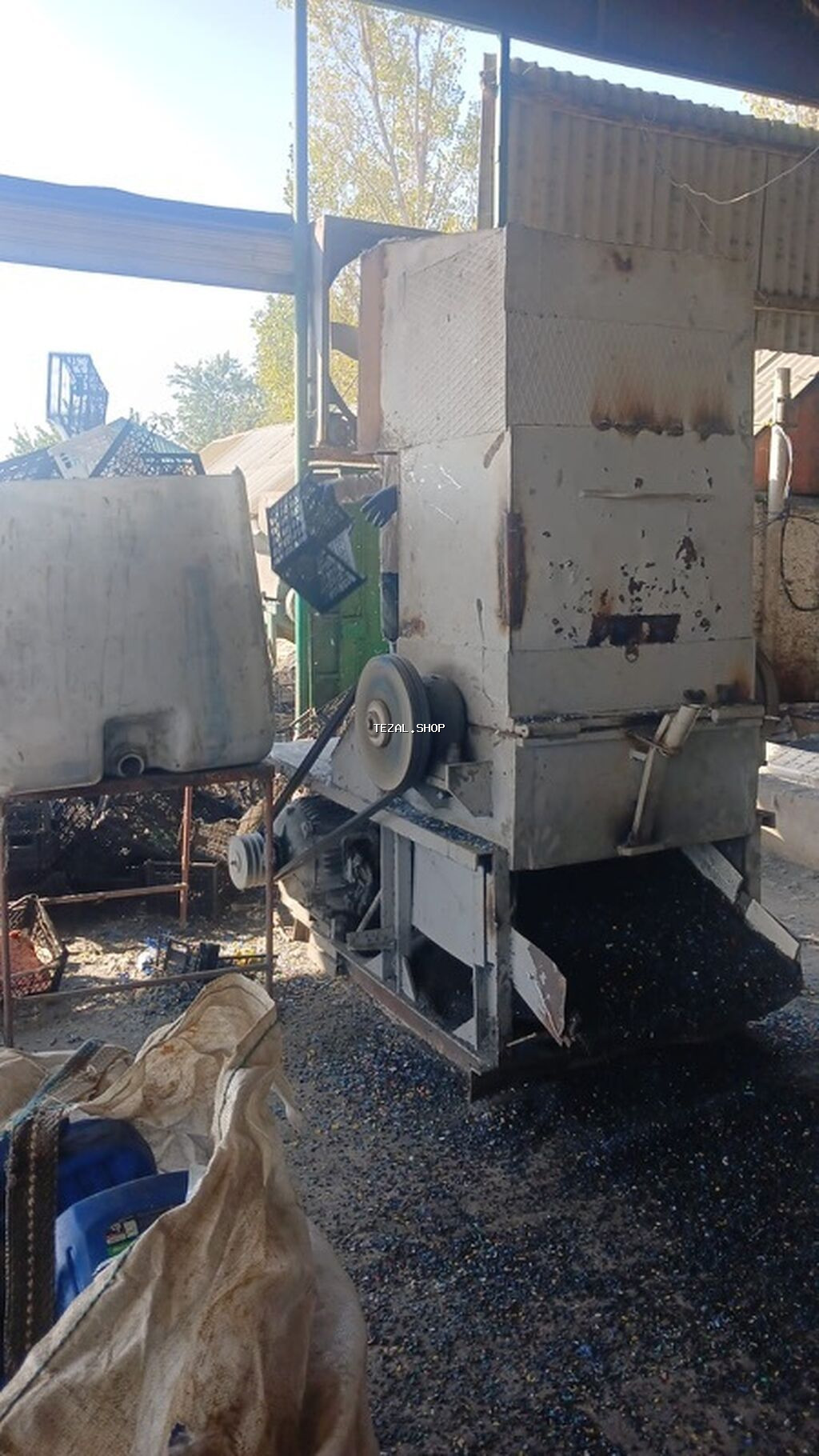 Sənaye plastik üyüdücü (crusher) avadanlığı

Tam isley veziyetde - şəkil 4