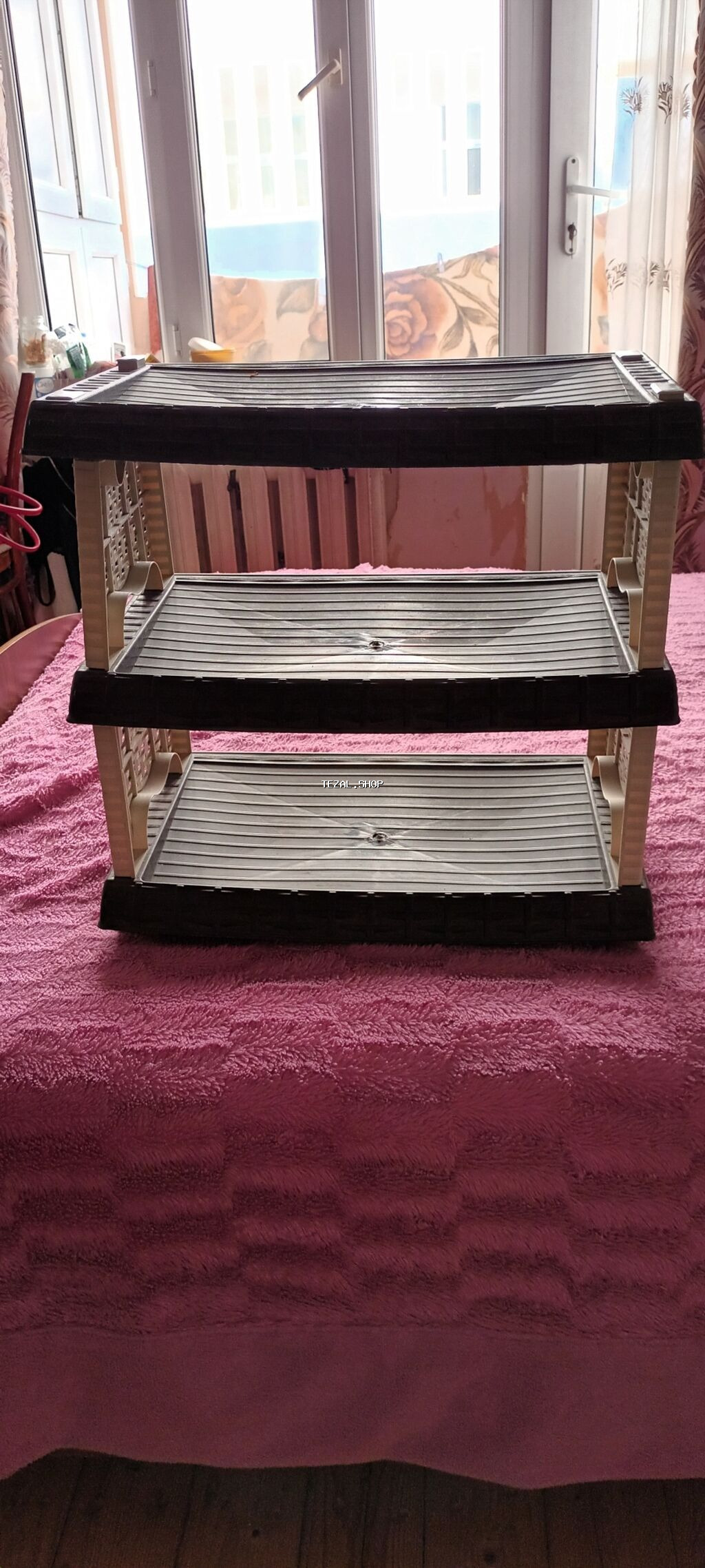 Yeni, Ayaqqabı rəfi, Corner shelf, Azərbaycan