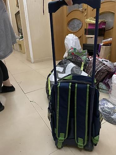 Batman temalı uşaq məktəb çantası – təkərli və dartma qulplu model - - şəkil 3