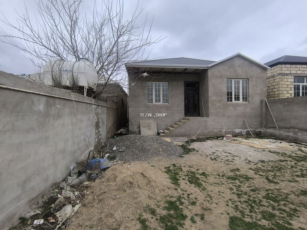 3 otaqlı, 100 kv. m, Təmirsiz