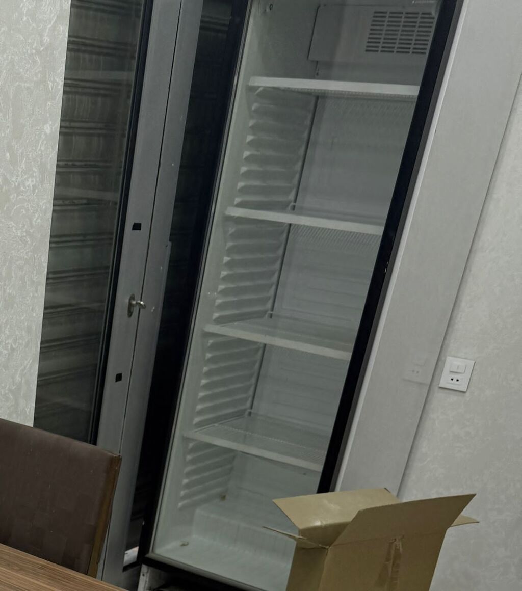 Vitrin soyuducu cəmi bir ay istifadə olunub yenidən seçilmir 450