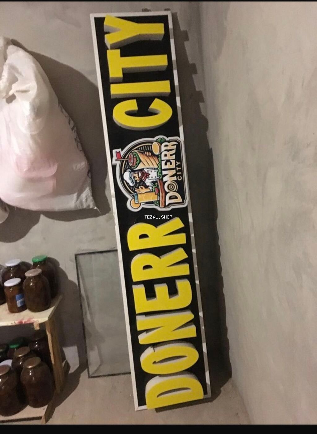 Dönərxana ücün işıg reklam!
Abyektin col qapısınn üstündən vurmaq ücün