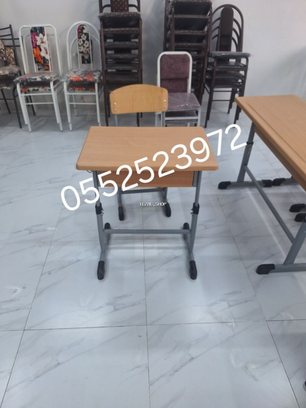 Oğlan və qız üçün, Yeni, Siyirməsiz, Bağça masası, Stullar ilə