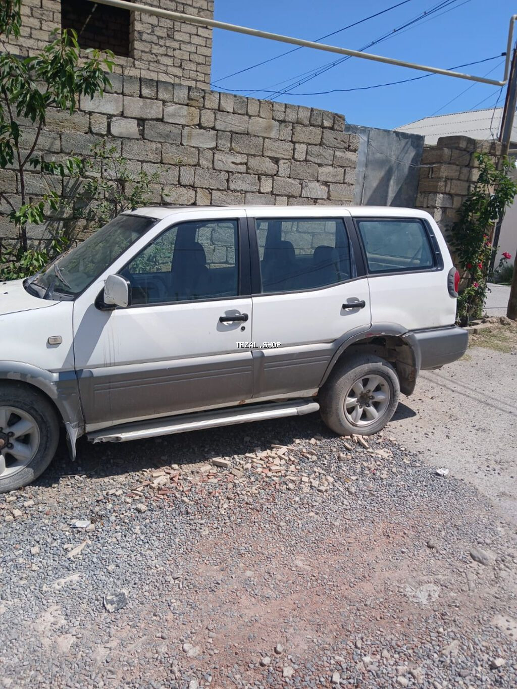 Nissan Terrona, 2.4 l, Benzin, 2001 il, Orijinal, İşlənmiş - şəkil 3