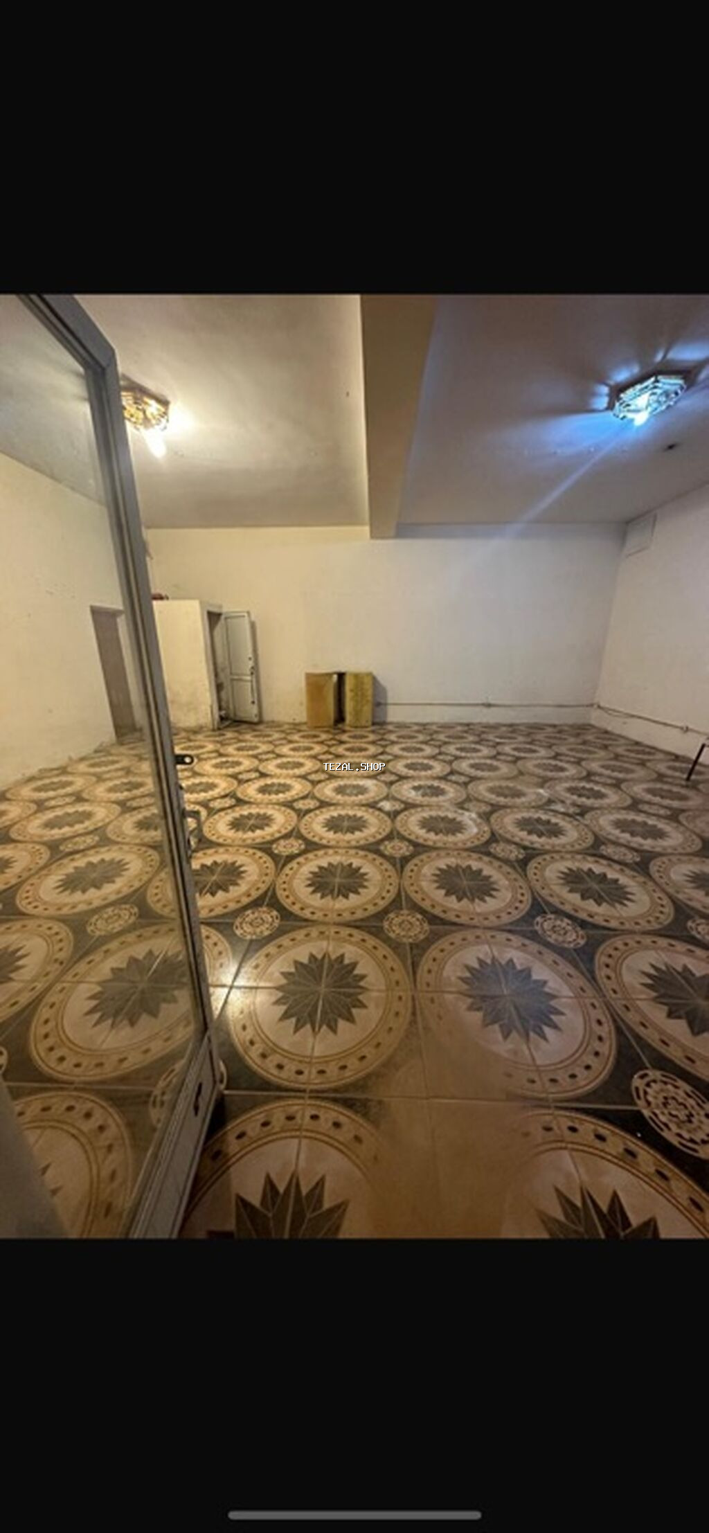 Obyekt kiraye verilir.Sahəsi 63 kv m-dir.Badamdarda yerləşir.Hər bir - şəkil 2