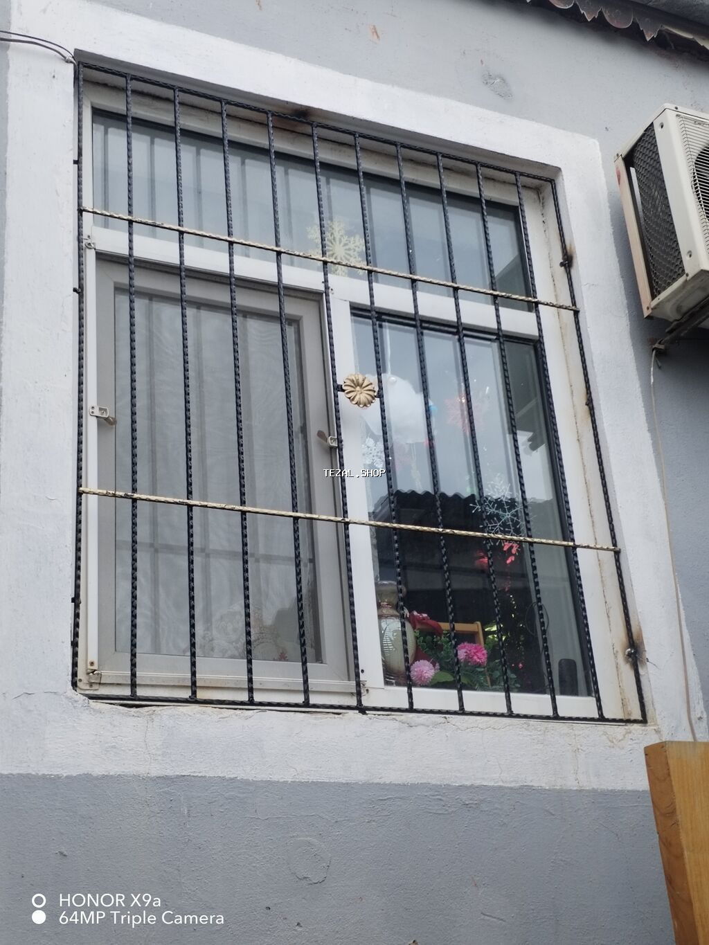 Məhsul: Dəmir barmaqlıqlar və məhəccərlər (pəncərə və balkon üçün) - şəkil 2