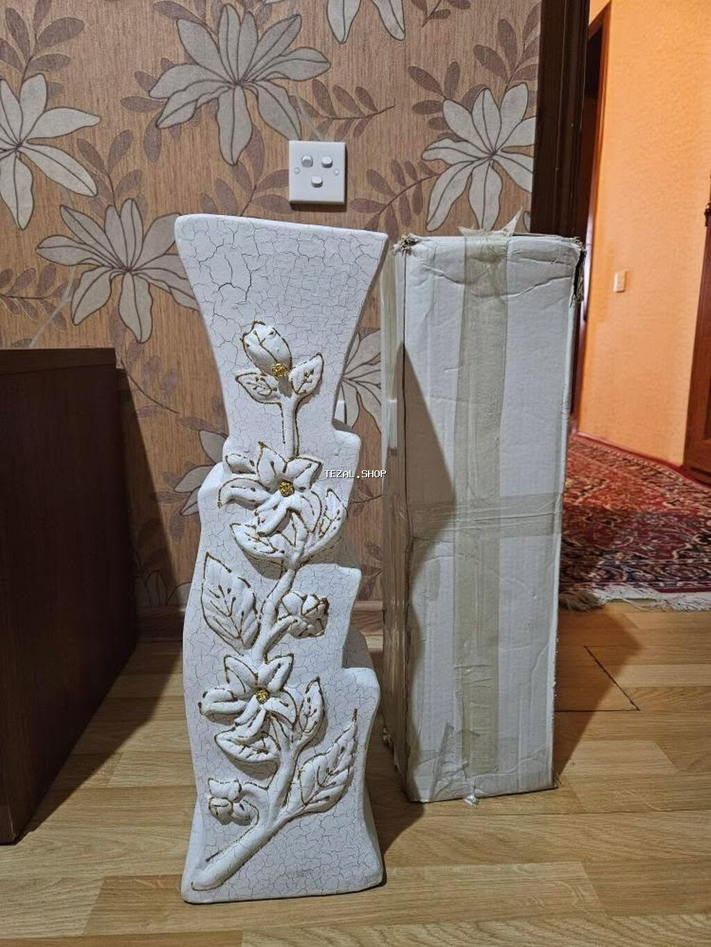 Yenidir. qutusunda. yeniyasamal