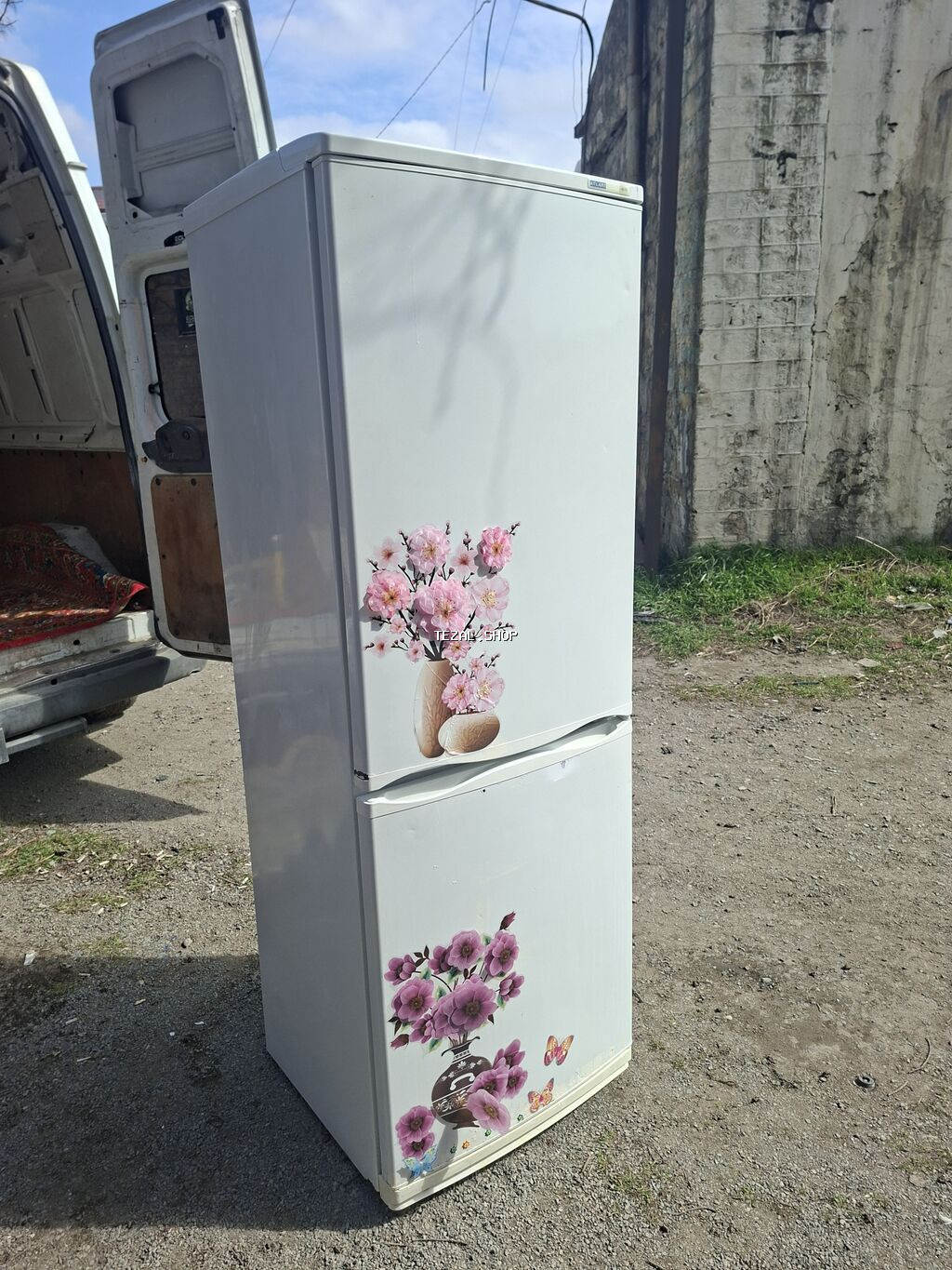 İşlənmiş 2 qapılı Atlant Soyuducu Satılır, rəng - Ağ