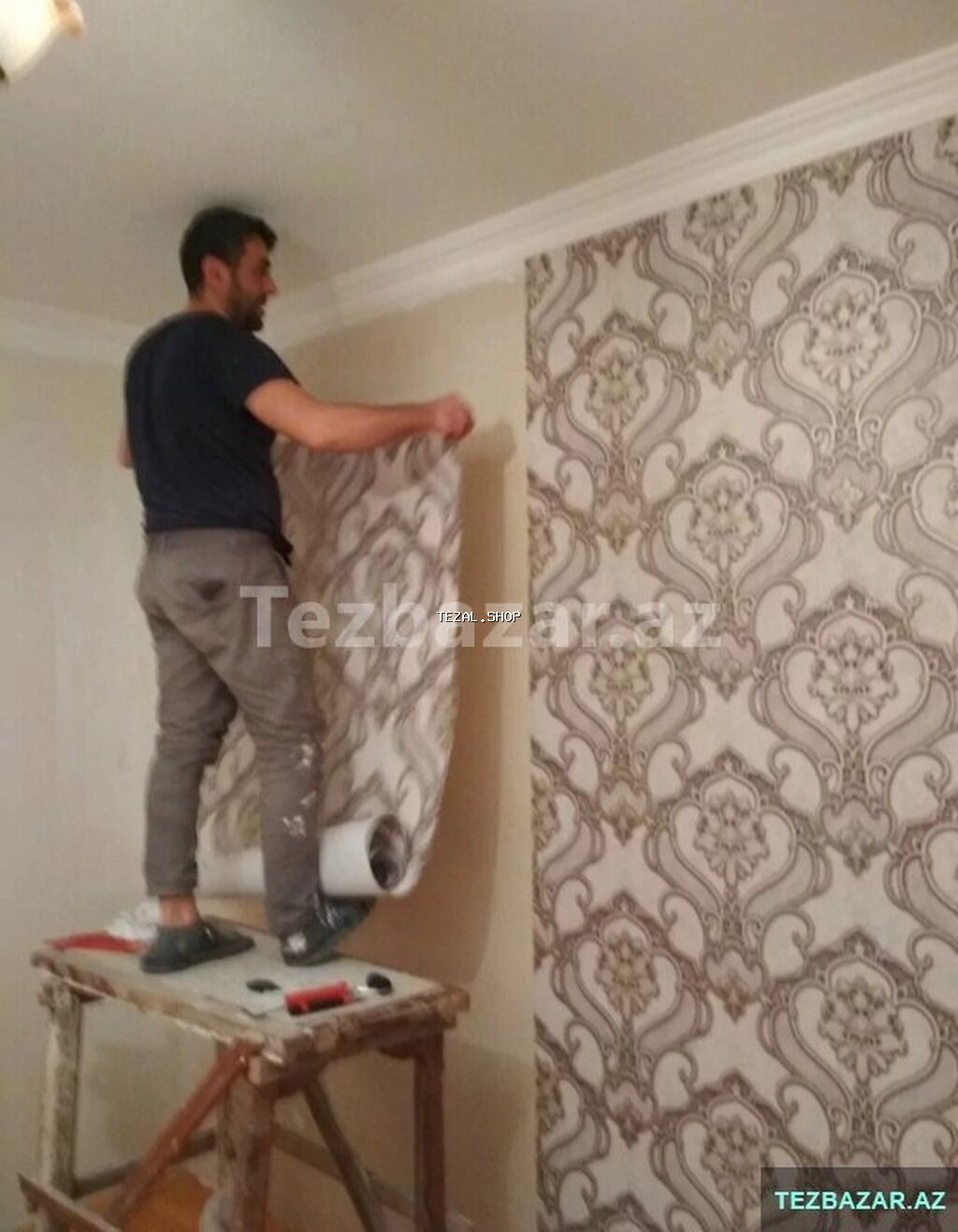 Xidmət: Divar kağızı vurulması
