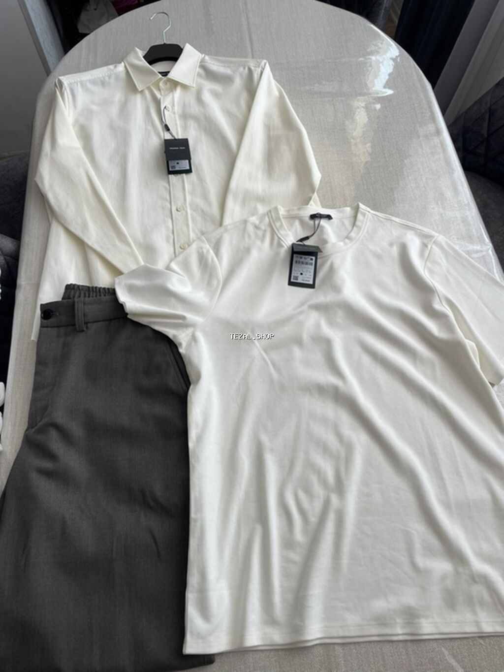 Salam Hər Biri Orginal Massimo Dutti Brendinə Məxsusdur. Sarocka Və T
