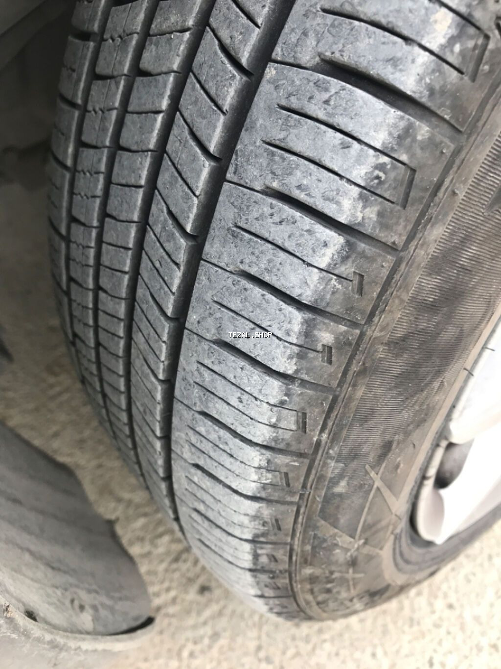 Vossen Satilir r 15 8 bolt unversaldi 15 gunun dis tekerleridir